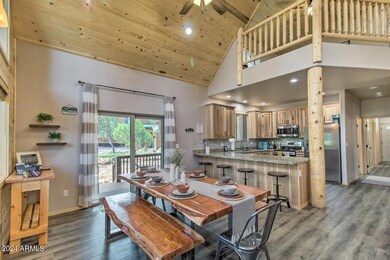 Kitchen_Dinning 1
