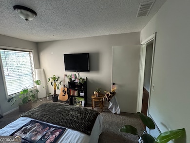 5001 Hickory Oak Ct, Stone Mountain, GA 30088 - photo 3