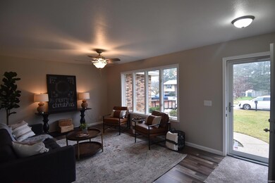 56682 Diamond Dr, Elkhart, IN 46516 - photo 2