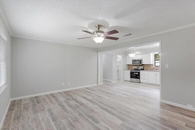 707 Cedar St, Bonham, TX 75418 - photo 5