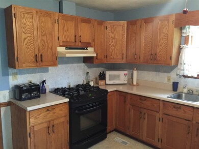 10799 E Kanney Ave, Walkerton, IN 46574 - photo 3