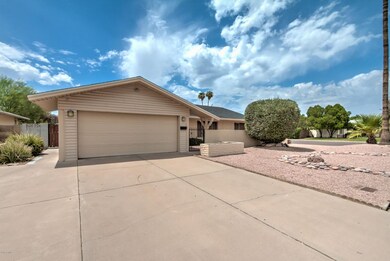 4504 S Kenneth PL-3