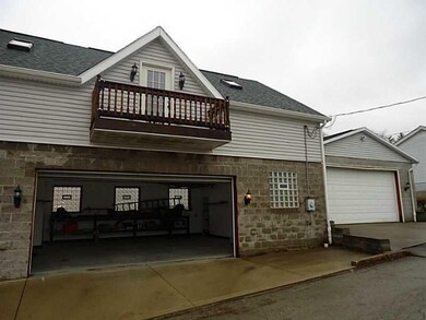 Parking Lot/Garage.