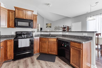 5655 Marshfield Dr (INTERIOR)-19
