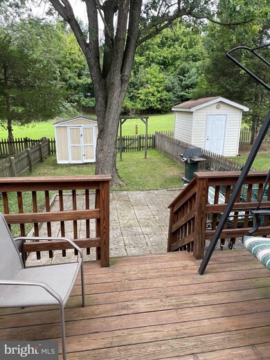 116 Hapsburg Ct, Parkville, MD 21234 - photo 3