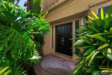 Double door entry into this private and quiet home