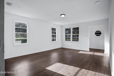 5147 Yerkes St, Jacksonville, FL 32205 - photo 6