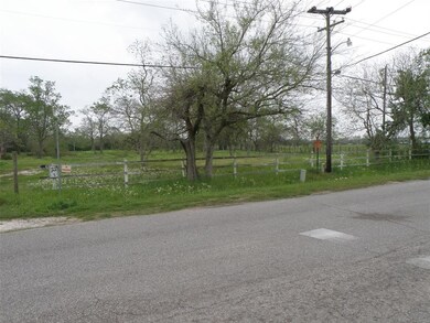 1601 Rosharon Rd, Alvin, TX 77511 - photo 6