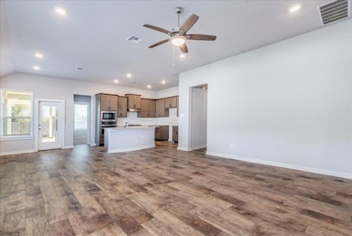 18121 Emu Ln, Manor, TX 78653 - photo 7