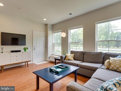 2980 Rittenhouse Cir unit 15, Fairfax, VA 22031 - photo 5