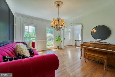 11104 Tommye Ln, Reston, VA 20194 - photo 5