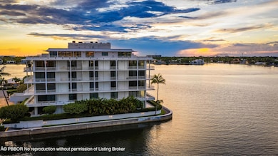 2155 Ibis Isle Rd ph 3-1