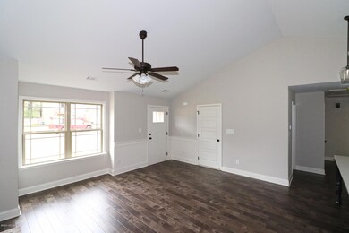 125 Back Cedar Ln, Warner Robins, GA 31093 - photo 4