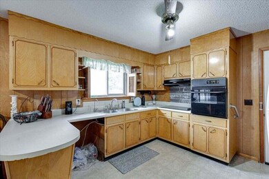 Phillips Kitchen