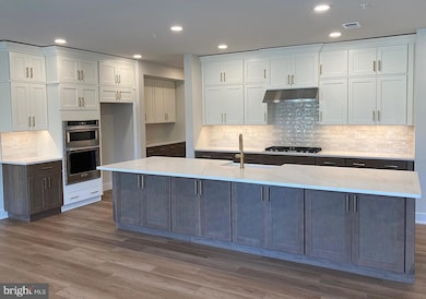 21 Mill Creek Dr unit 11, Doylestown, PA 18901 - photo 2