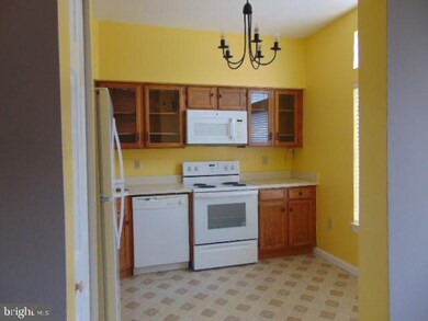 8712 Devon Hills Dr unit D, Fort Washington, MD 20744 - photo 5