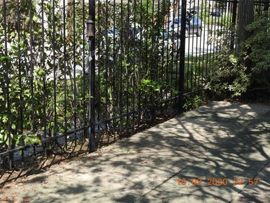 1902 Vermont St unit A, Houston, TX 77019 - photo 7