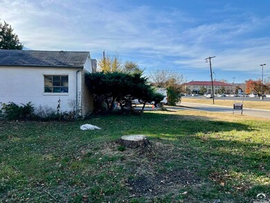 1801 Missouri St, Lawrence, KS 66044 - photo 7