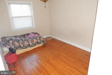 2614 Erdman Ave, Baltimore, MD 21213 - photo 4
