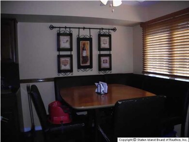 28 Franklin Ln unit C, Staten Island, NY 10306 - photo 5