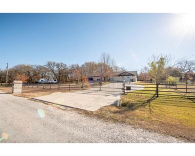 1105 Eagles Way, Springtown, TX 76082 - photo 7