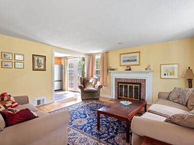 26 Elda Rd, Framingham, MA 01701 - photo 2