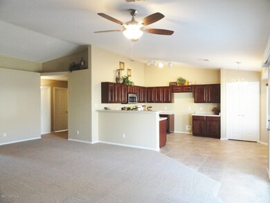 Kitchen /Dining Area