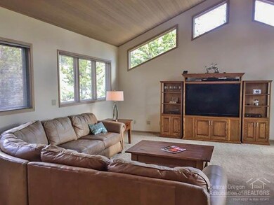 8 Titleist Ln, Sunriver, Or, OR 97707 - photo 2