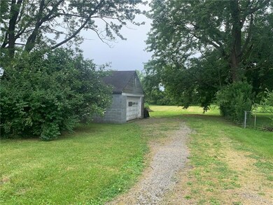 0 W 300 N unit MBR21862763, Greenfield, IN 46140 - photo 3