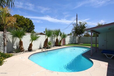 Pool2