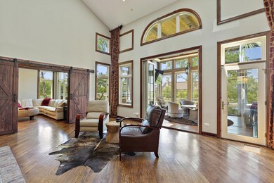 7 Pebble Beach Ct, Lake In the Hills, IL 60156 - photo 2