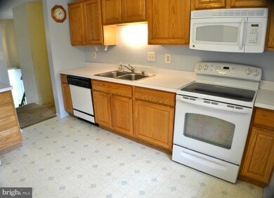 9412 Glade Ave, Walkersville, MD 21793 - photo 6