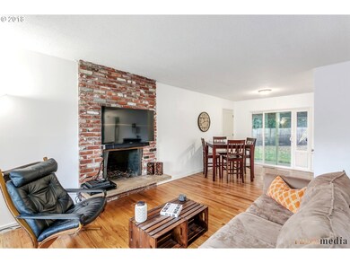 Living Room/Dining Room