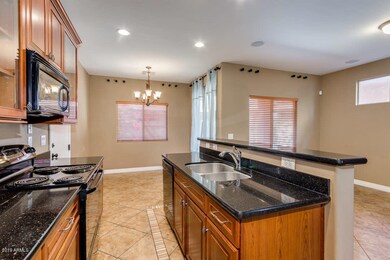 Listing_180101_Photo_2