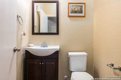 11227 Blue Fax Field, Helotes, TX 78023 - photo 4