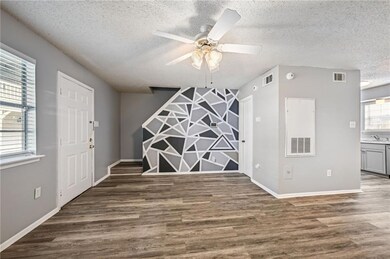 737 Heavens Dr unit 7, Mandeville, LA 70471 - photo 4