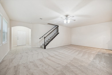 Lots of Space in the Family Room w/ Ceiling Fan an
