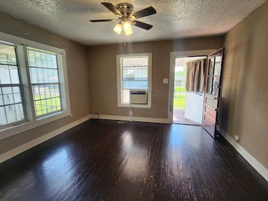 5008 Jewel St unit 12, Houston, TX 77026 - photo 7