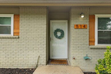 514 N Village Place, Broken Arrow, OK 74012 - photo 3