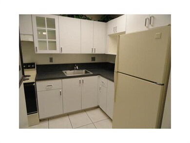 6070 W 18th Ave unit 302, Hialeah, FL 33012 - photo 7