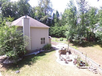 38 Lower Mass Ave, West Springfield, MA 01089 - photo 3