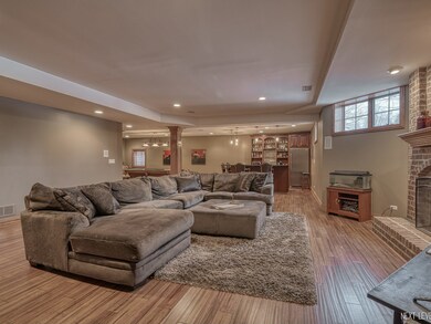 1816 Baybrook Ct, Naperville, IL 60564 - photo 4