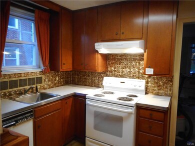 1730 W Highland St unit 1734, Allentown, PA 18104 - photo 4