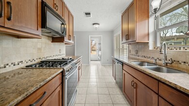 10503 Sagepine Ln, Houston, TX 77089 - photo 7