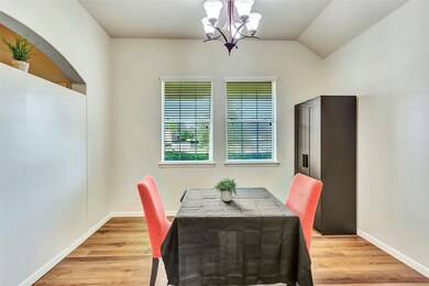 2503 Saddlecreek, Alvin, TX 77511 - photo 5