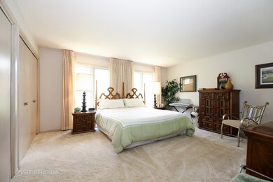 33 Strauss Ln, Olympia Fields, IL 60461 - photo 3