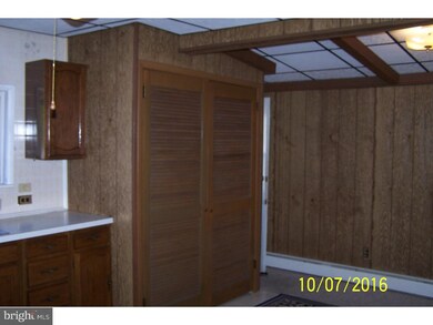 323 Hazle St, Tamaqua, PA 18252 - photo 6