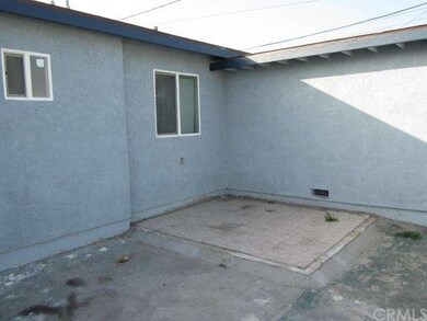 501 W Pear St, Compton, CA 90222 - photo 4