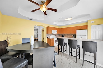 5844 Siena Ln unit 903, Hollywood, FL 33021 - photo 3