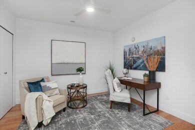 08-218 W Kingsley St, Unit 307 0001